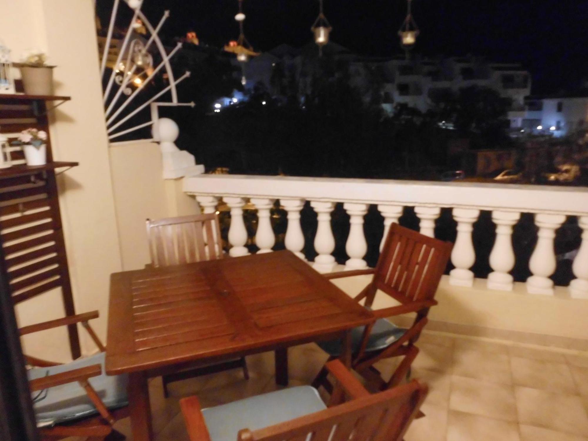 Nice 1 Bedroom Apartment Los Cristianos Лос Кристианос Экстерьер фото
